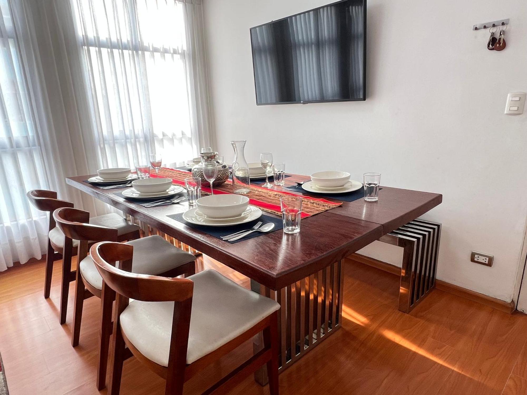 Exclusivo Dpto Moderno En El Corazon De Lima Con Wifi Ultra Rapido Apartment Luaran gambar