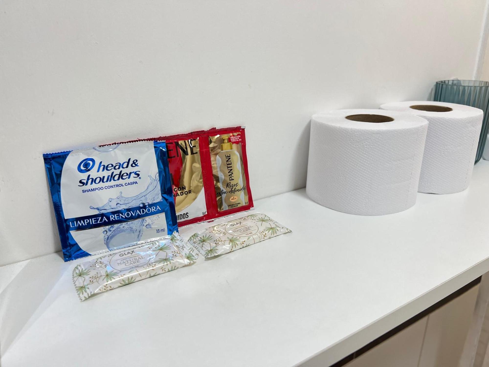 Exclusivo Dpto Moderno En El Corazon De Lima Con Wifi Ultra Rapido Apartment Luaran gambar