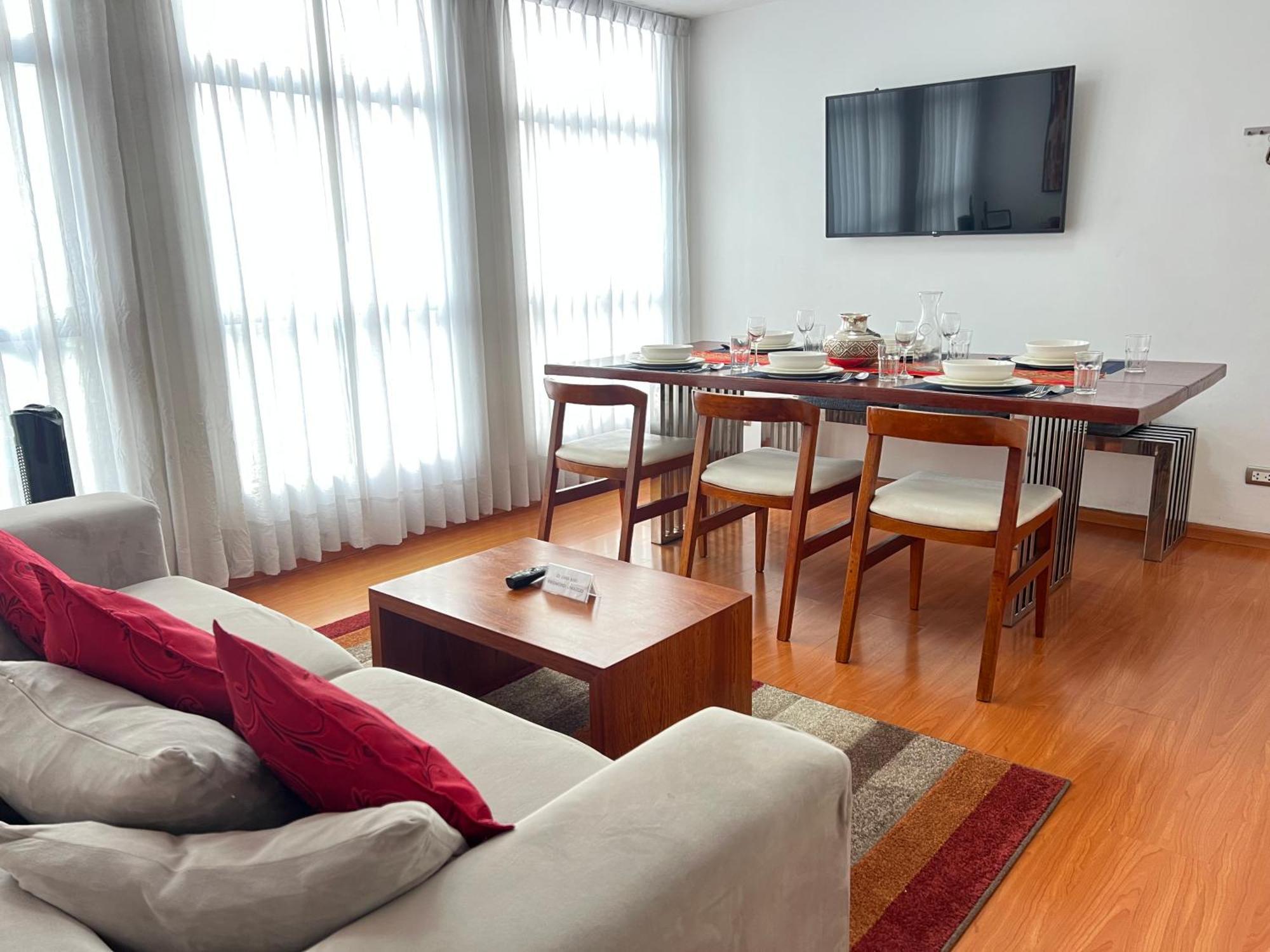 Exclusivo Dpto Moderno En El Corazon De Lima Con Wifi Ultra Rapido Apartment Luaran gambar