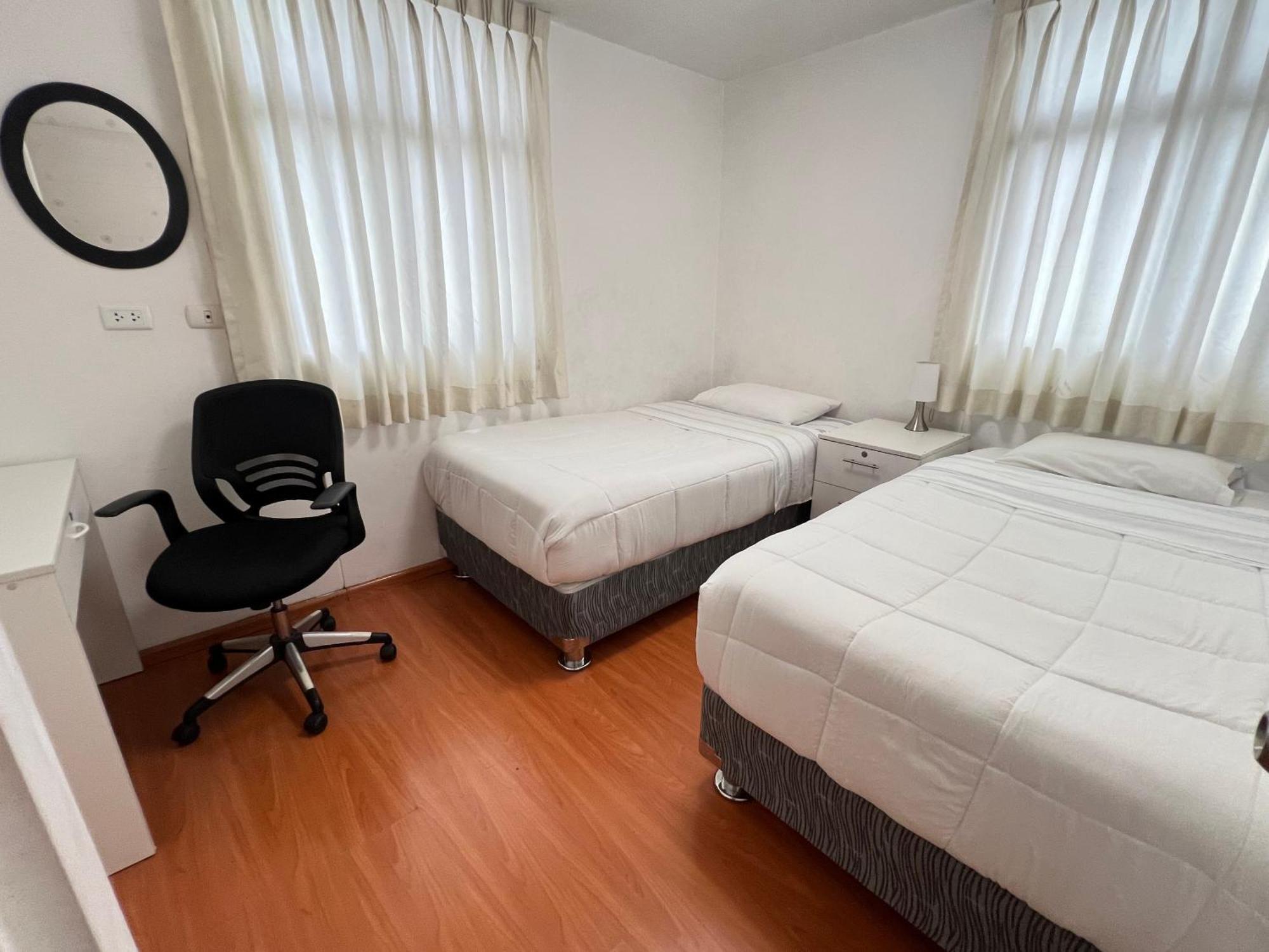 Exclusivo Dpto Moderno En El Corazon De Lima Con Wifi Ultra Rapido Apartment Luaran gambar