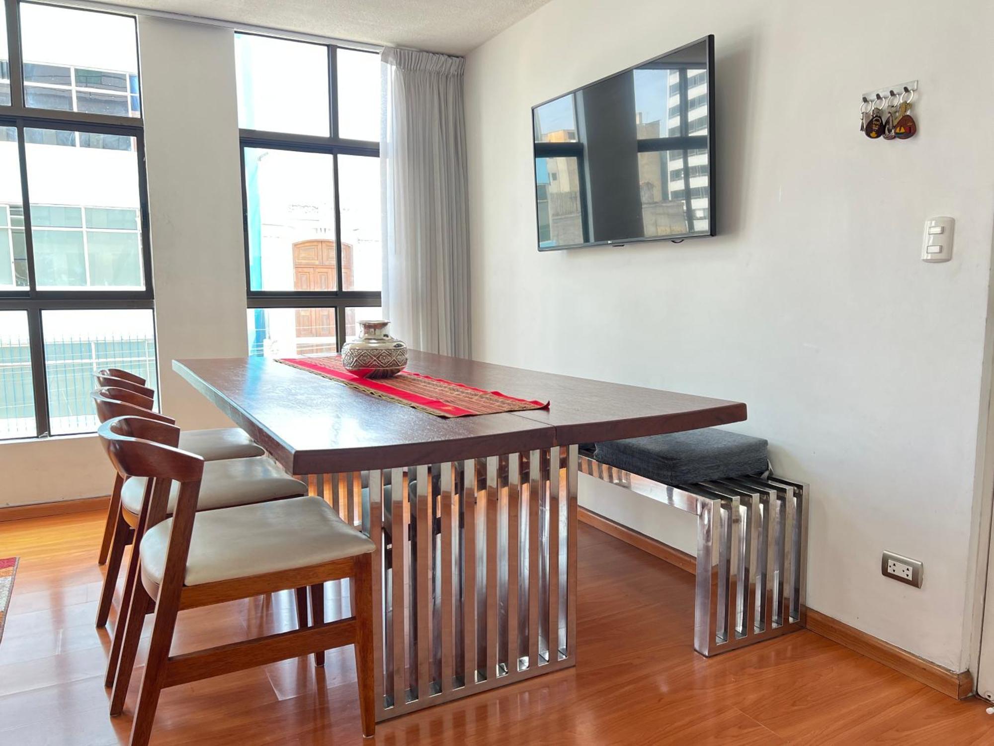 Exclusivo Dpto Moderno En El Corazon De Lima Con Wifi Ultra Rapido Apartment Luaran gambar